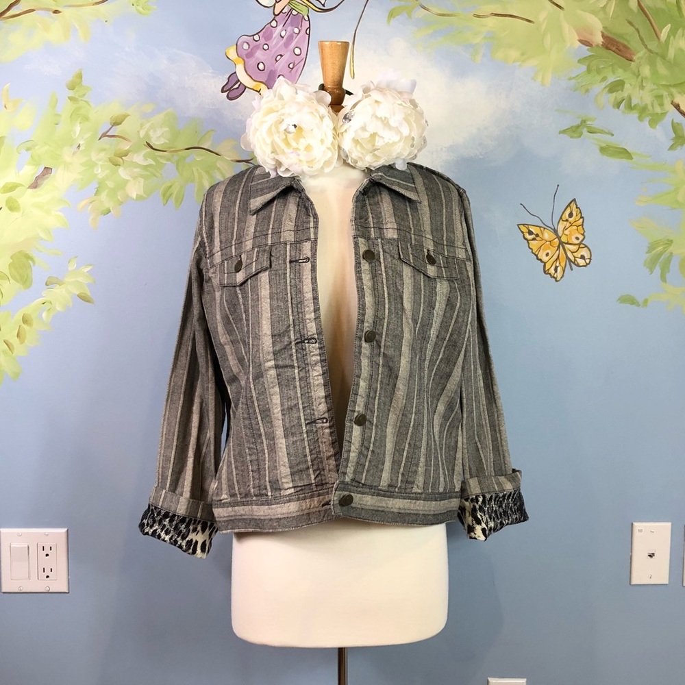 Newport News Button Down Jacket Women size 14